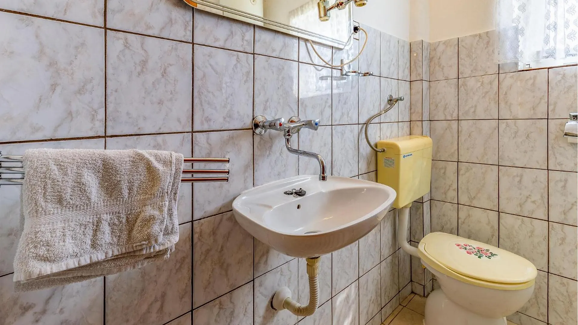 Awesome Apartment In Liznjan With Wifi 克罗地亚